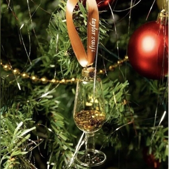 Taylor Swift Champagne Problems Tree Ornament Holiday Christmas Decoration - Picture 2 of 2
